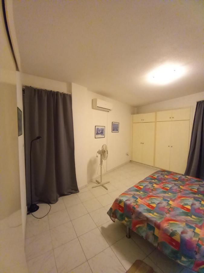 Old Town Apartment 2 Larnaca Ngoại thất bức ảnh